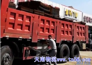 后八循环程车装钢材